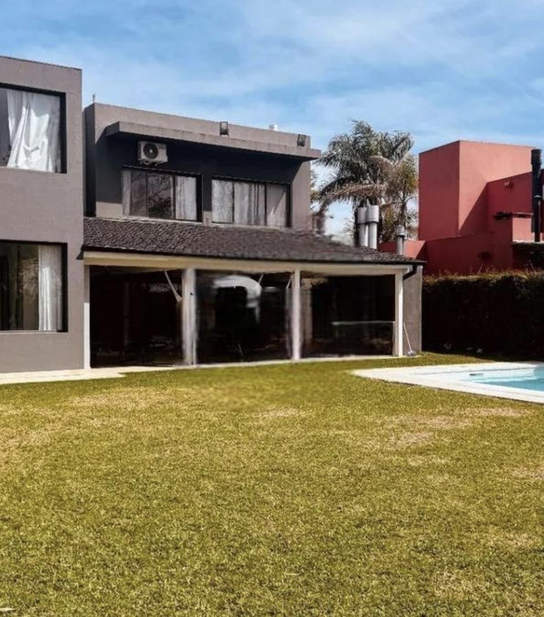 House in Martínez, Buenos Aires Province, Argentina 4 - 18626121