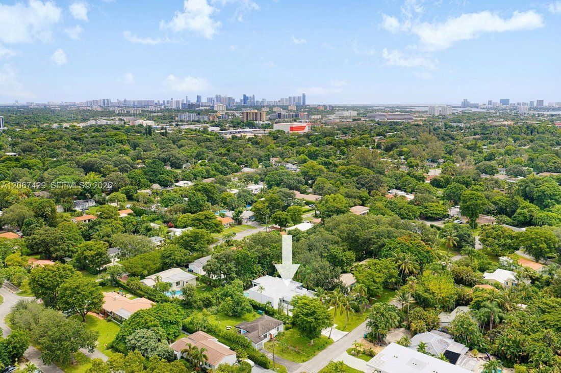 House in Miami, Florida, United States 3 - 18626379