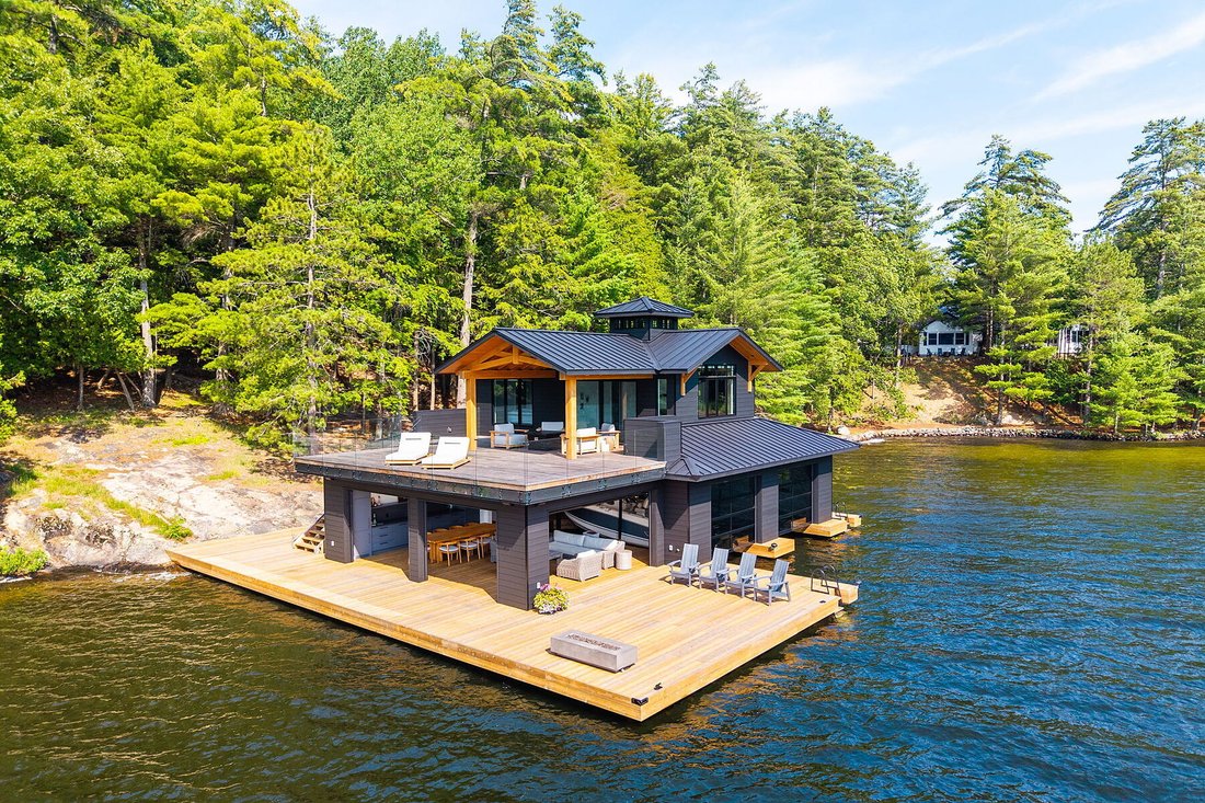 House in Muskoka Lakes, Ontario, Canada 2 - 18627578