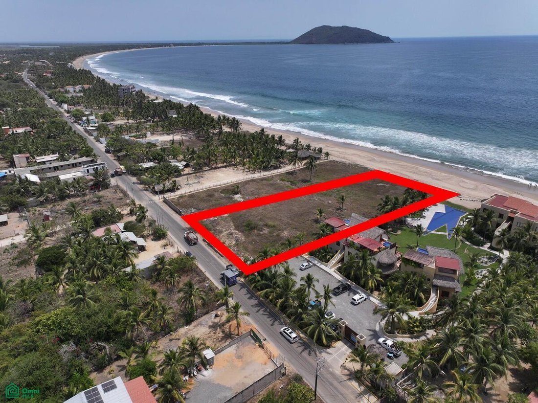 Land in Playa Blanca, Guerrero, Mexico 2 - 17811357