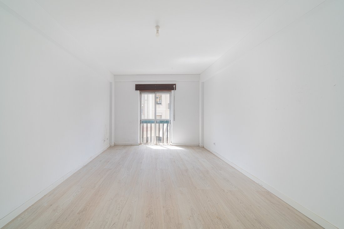 Apartment in Arroios, Lisbon, Portugal 2 - 17575149