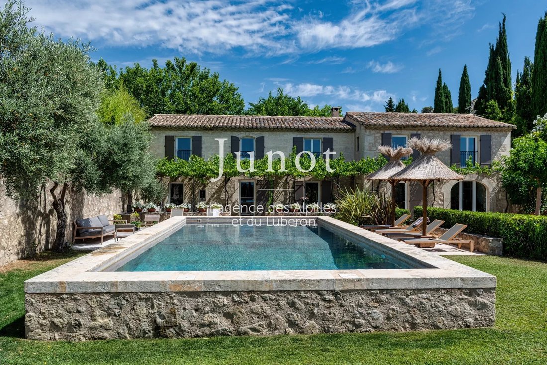 Casa de Campo en Maussane-les-Alpilles, Provenza-Alpes-Costa Azul, Francia 3 - 18626949