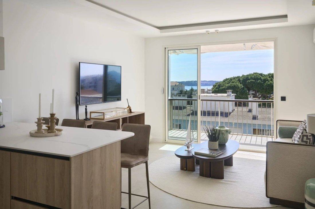 Apartment in Cannes, Provence-Alpes-Côte d'Azur, France 1 - 15775354