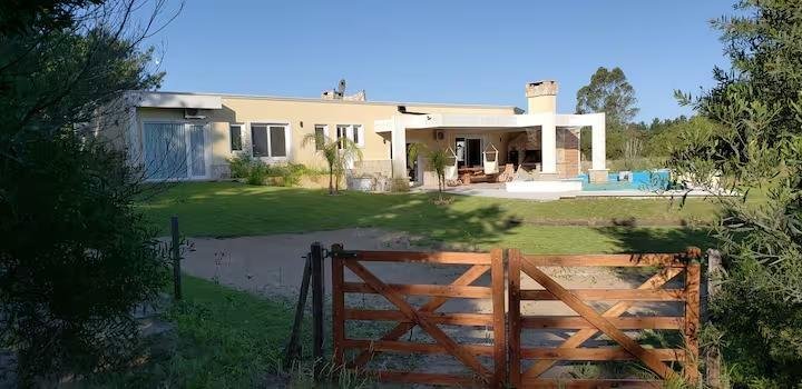 House in Costa Esmeralda, Argentina 4 - 18627115