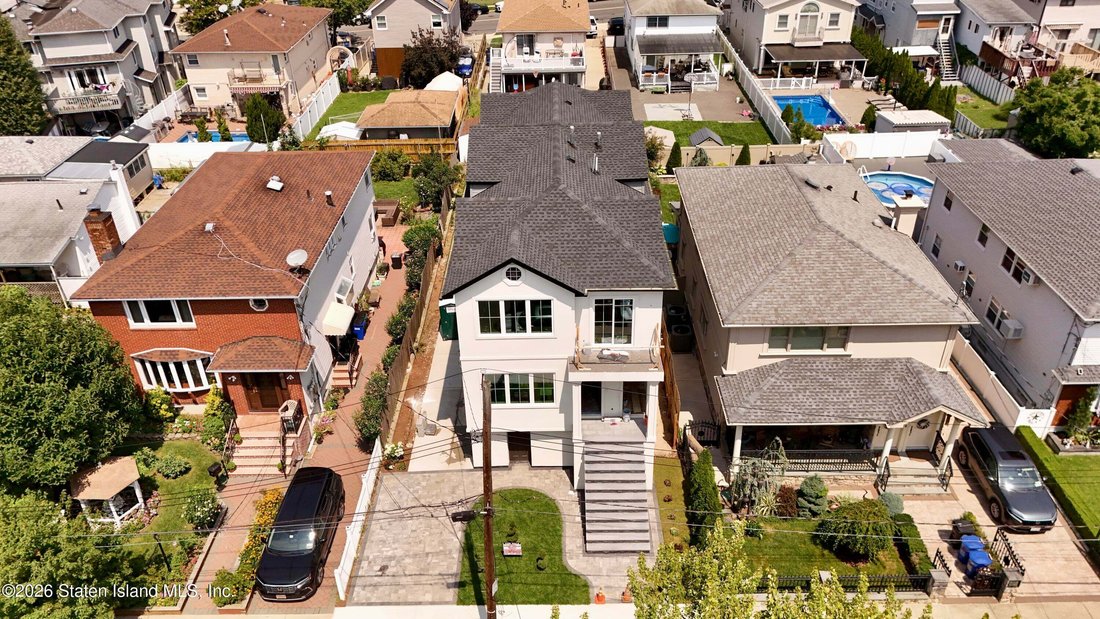 House in New York, New York, United States 4 - 18545007