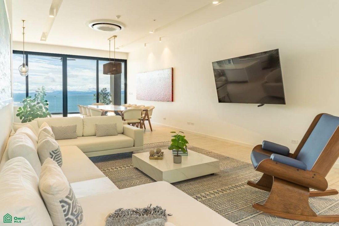 Condo in Playa Herradura, Puntarenas Province, Costa Rica 1 - 17356167