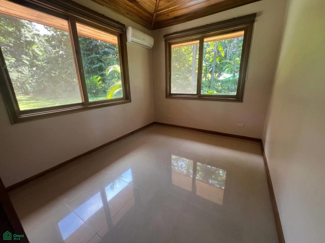 Casa in Cahuita, Provincia di Limón, Costa Rica 3 - 17233244
