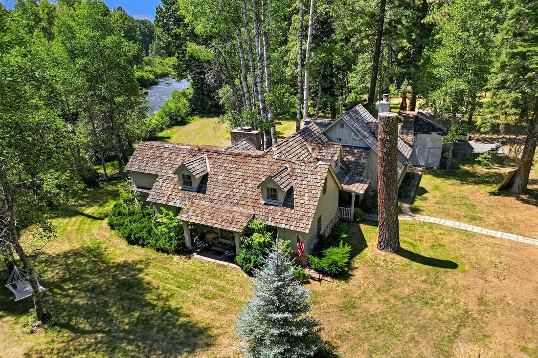 House in Lake Almanor West, California, United States 1 - 18627466