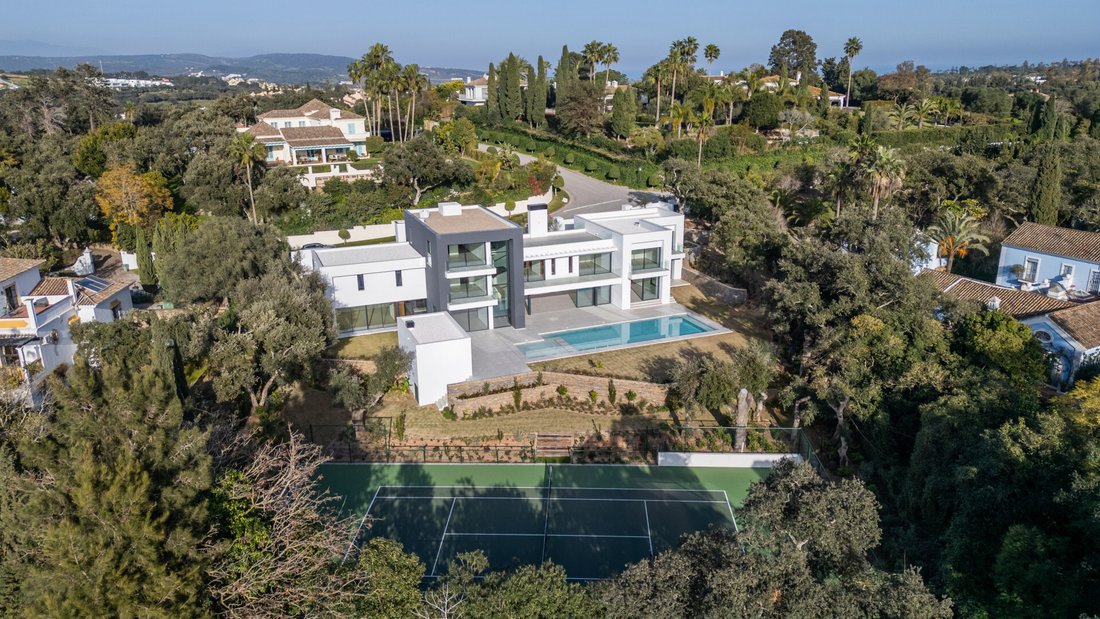 House in Sotogrande, San Roque, Andalusia 2 - 17637856