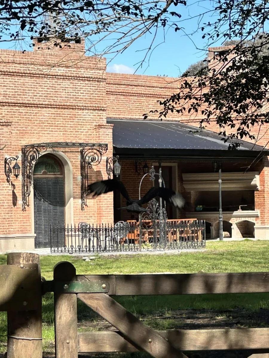House in San Miguel, Buenos Aires Province, Argentina 5 - 18627340