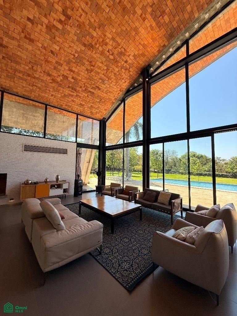 Townhouse in Mariano Roque Alonso, Central Department, Paraguay 4 - 18494536