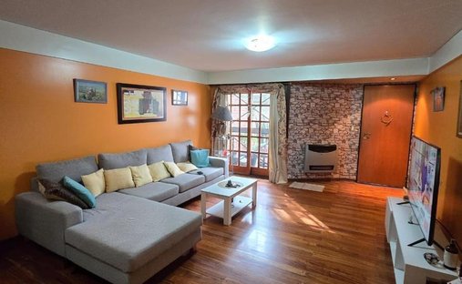 House in Buenos Aires, Buenos Aires, Argentina 1