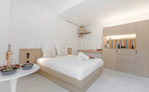 Apartment in Zone Est Diffuse, Saint-Tropez, France 1