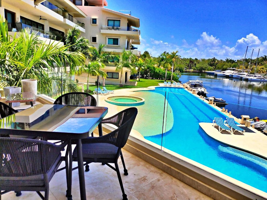 Apartment in Puerto Aventuras, Quintana Roo, Mexico 1 - 18627766