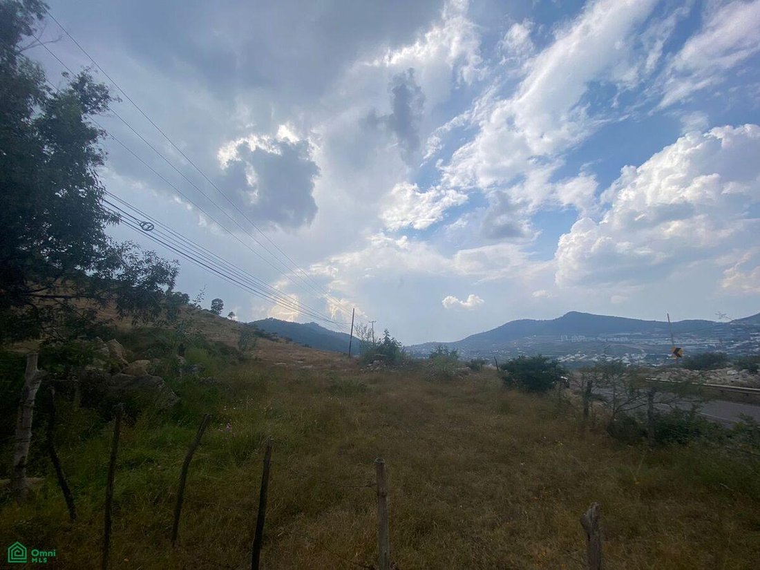 Terreno in Lomas de Buenavista, Michoacán, Messico 1 - 18476925