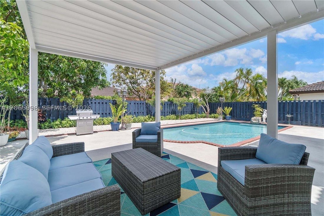 House in Miami, Florida, United States 3 - 18628352