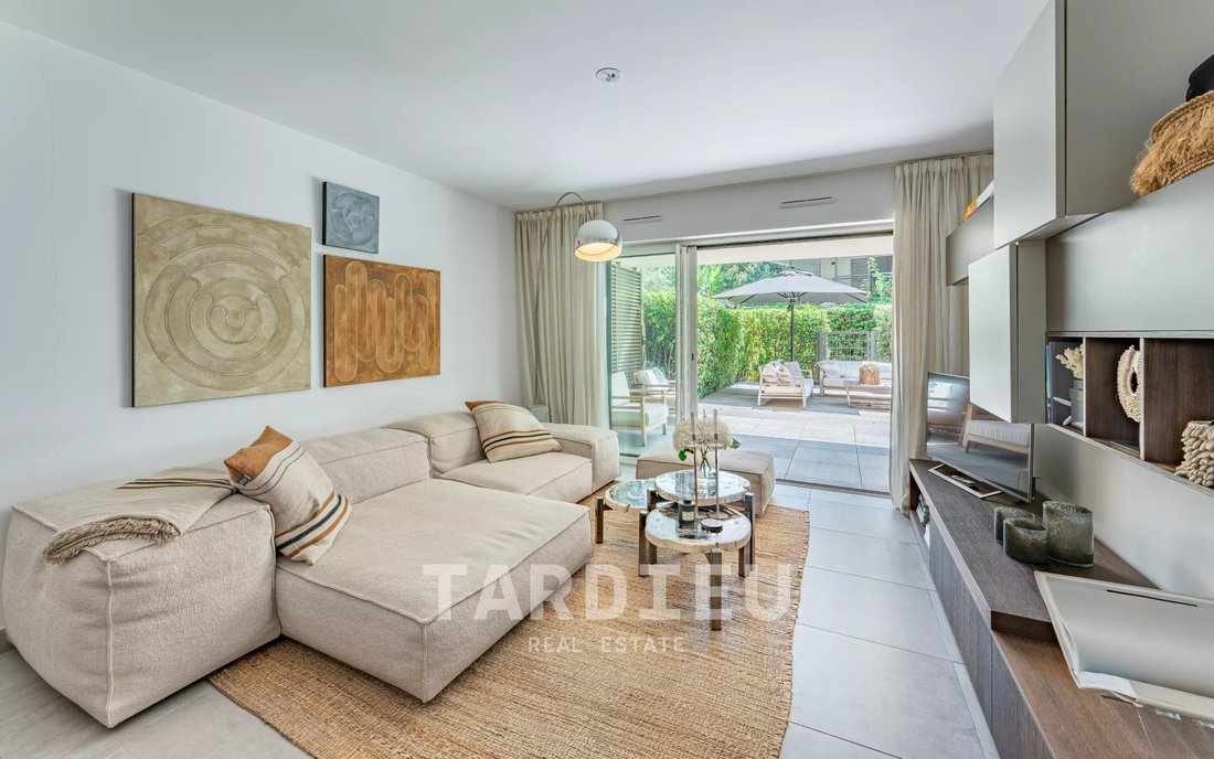 Apartment in Zone Est Diffuse, Saint-Tropez, France 2 - 18626859