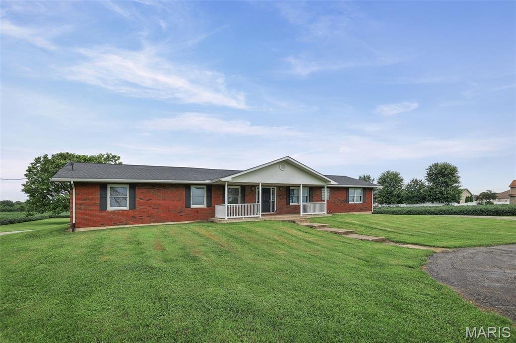 House in Maryville, Illinois, United States 5 - 18628269