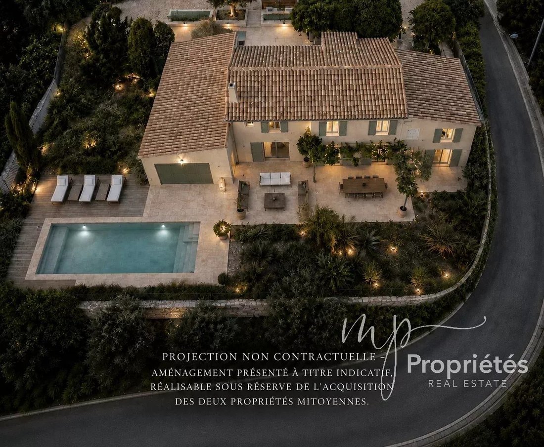 House in Rayol-Canadel-sur-Mer, Provence-Alpes-Côte d'Azur, France 1 - 14882178