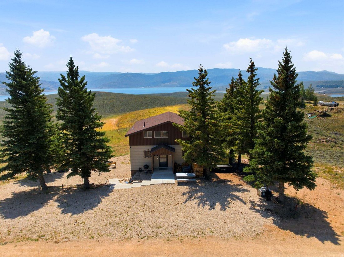 Heber City, Utah, United States 1 - 18629428