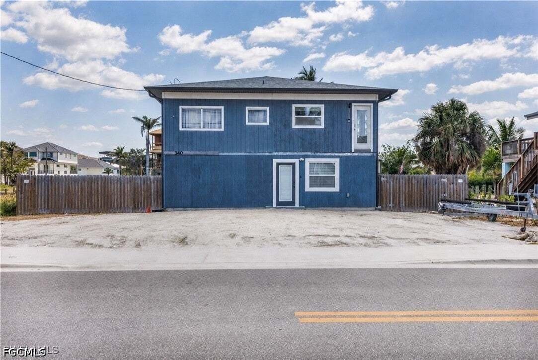 House in Fort Myers Beach, Florida, United States 2 - 16235874