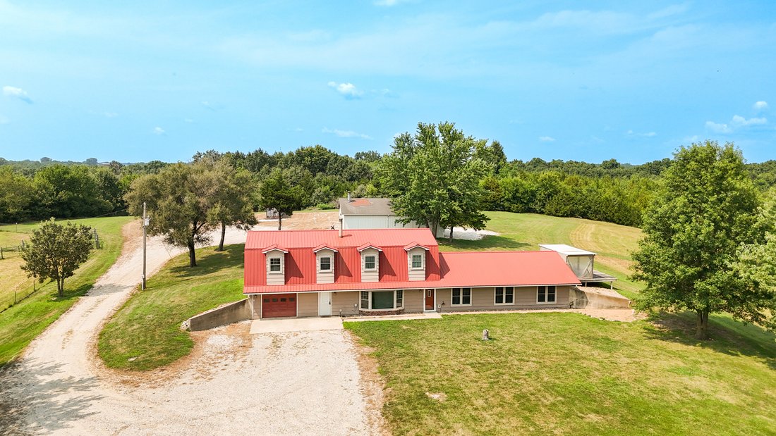 House in Marceline, Missouri, United States 4 - 18626511