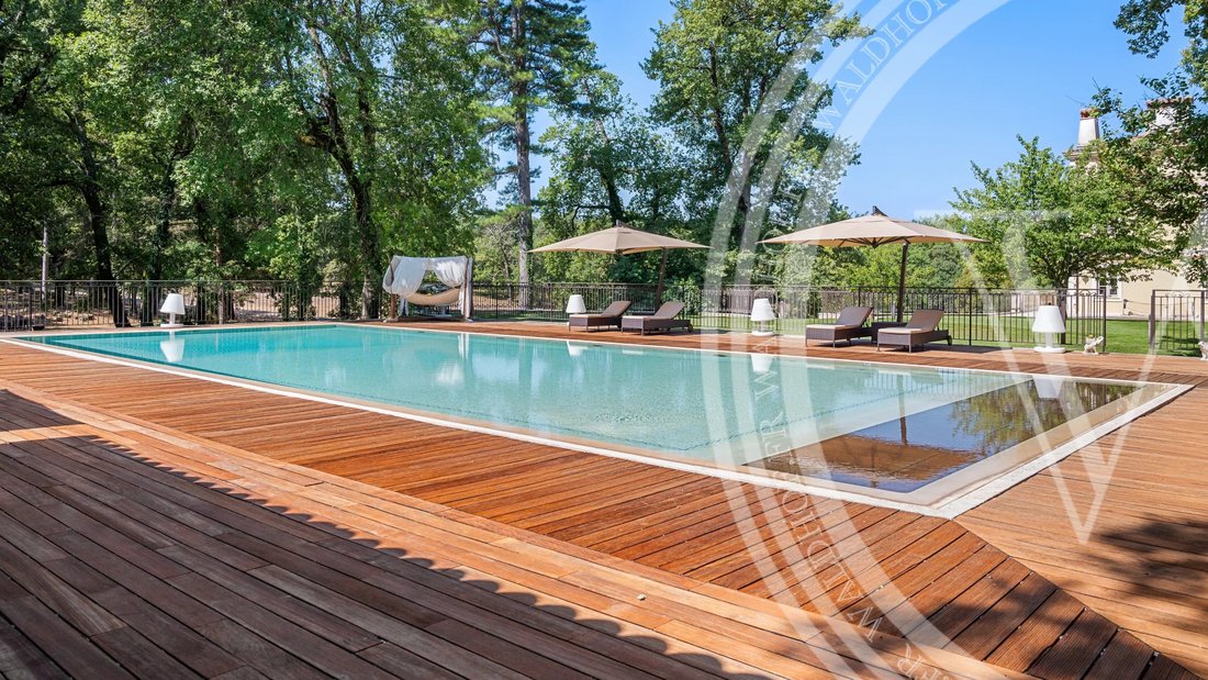 Estate in Callian, Provence-Alpes-Côte d'Azur, France 4 - 18626473