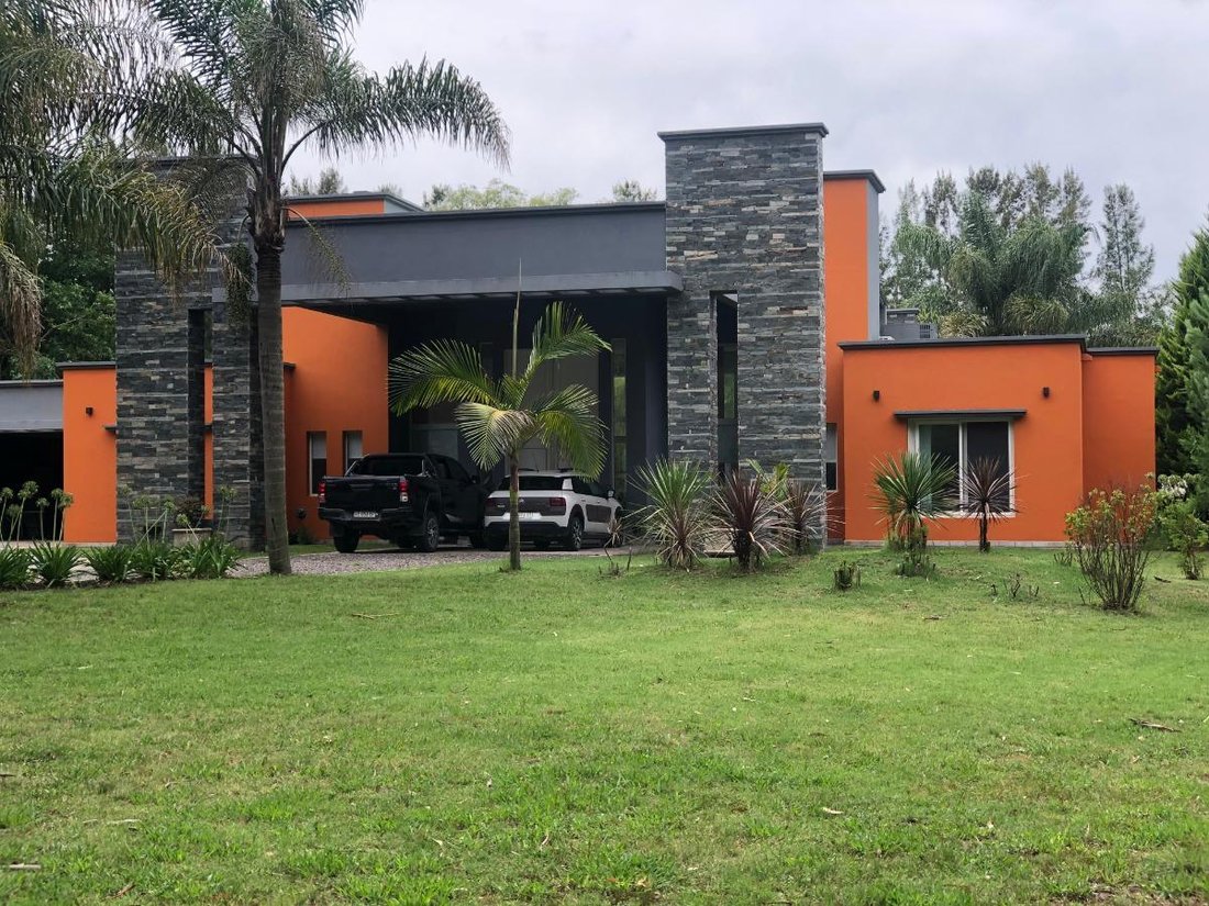House in Abasto, Buenos Aires Province, Argentina 1 - 18627052