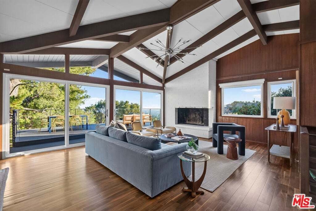 House in Altadena, California, United States 4 - 18629320
