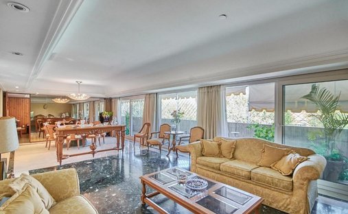 House in Buenos Aires, Buenos Aires, Argentina 1