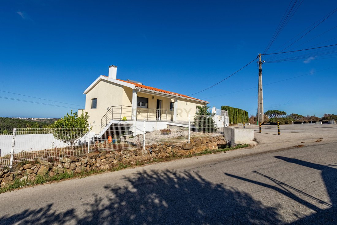 Villa in Mafra, Lisbon, Portugal 2 - 18494819