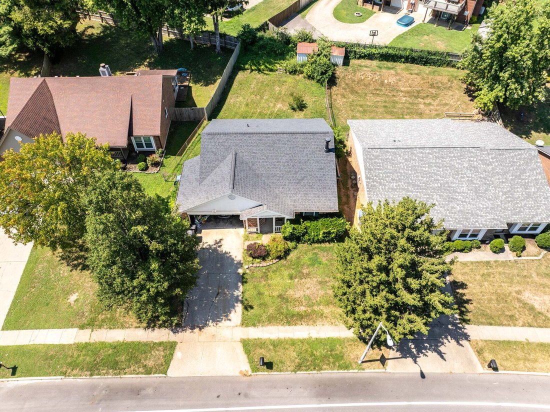 Apartment in Lexington, Kentucky, United States 2 - 18628686