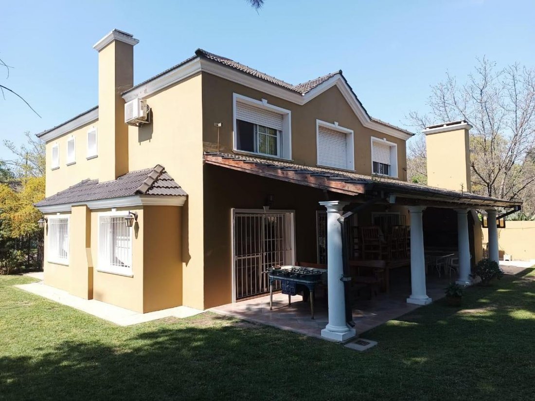 House in Belén de Escobar, Buenos Aires Province, Argentina 1 - 18627081