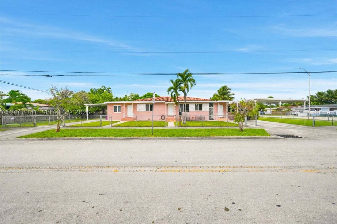 House in Hialeah, Florida, United States 3 - 18628350