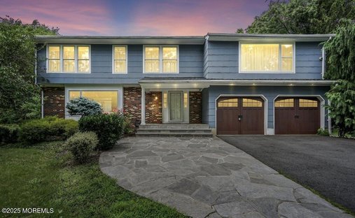 House in South Brunswick Township, New Jersey, United States 1