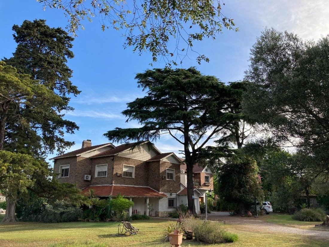 House in Moreno, Buenos Aires Province, Argentina 2 - 18627024