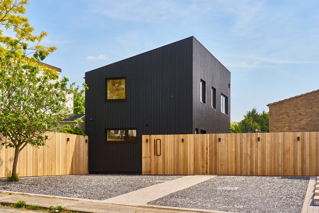House in Braintree, England 1 - 18630115