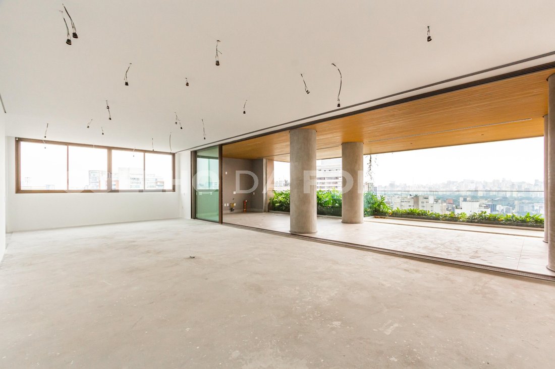 Condo in São Paulo, State of São Paulo, Brazil 5 - 16185381