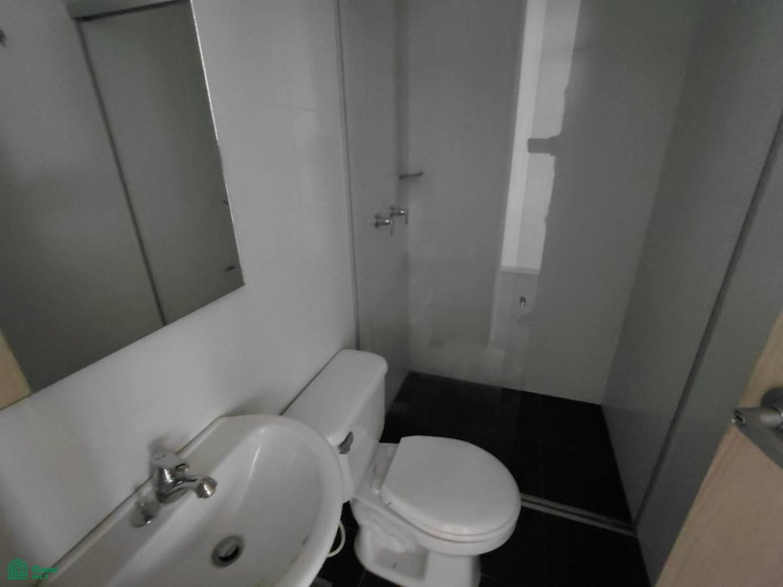 Condo in Medellín, Antioquia, Colombia 3 - 17731398