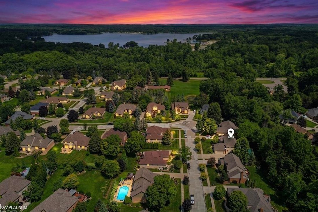 House in Rochester Hills, Michigan, United States 5 - 18628181