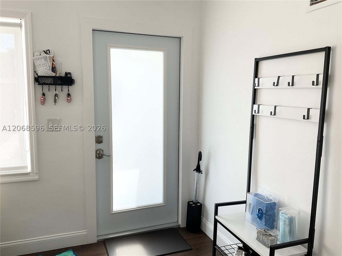 House in Miami, Florida, United States 4 - 18628360