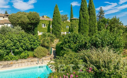 House in Visan, Provence-Alpes-Côte d'Azur, France 1