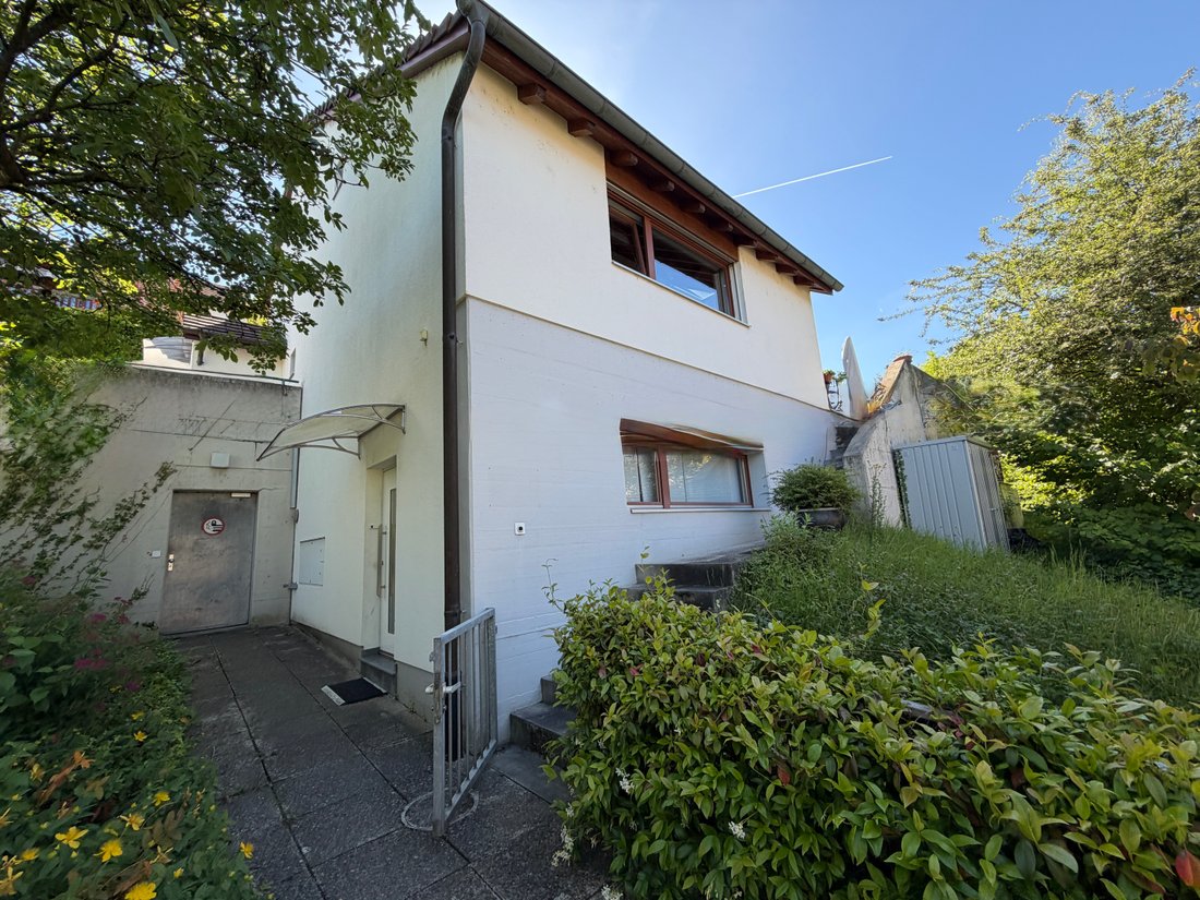 House in Muttenz, Basel-Landschaft, Switzerland 2 - 18627992