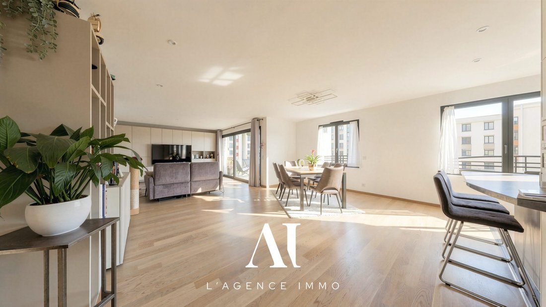 Apartment in Ouest, Saint-Genis-Pouilly, France 4 - 18630551