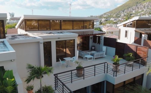 Penthouse in Black River, Rivière Noire District, Mauritius 1