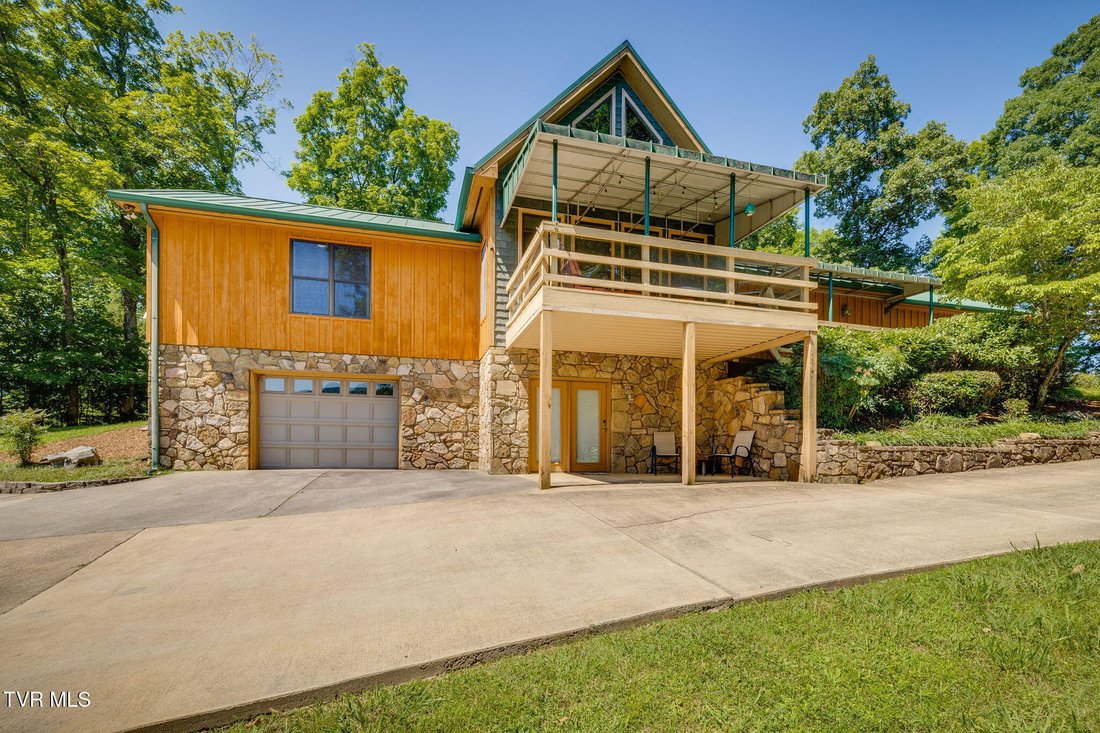 House in Unicoi, Tennessee, United States 2 - 18628294