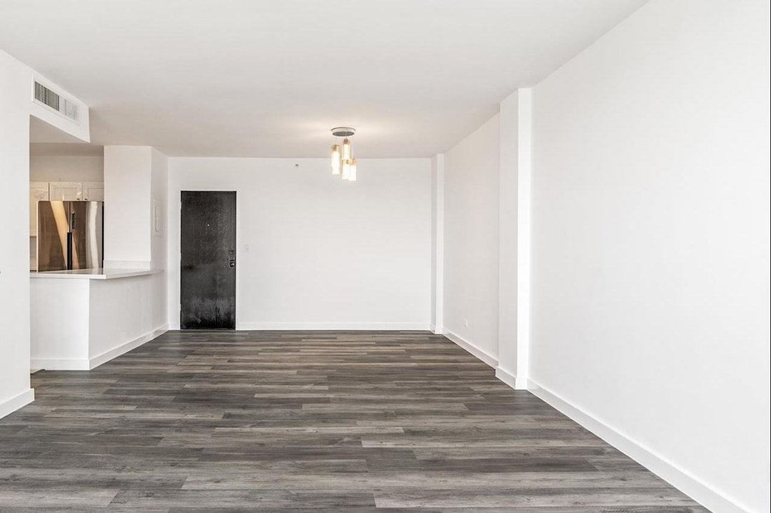 Apartment in Miami Beach, Florida, United States 3 - 18627071