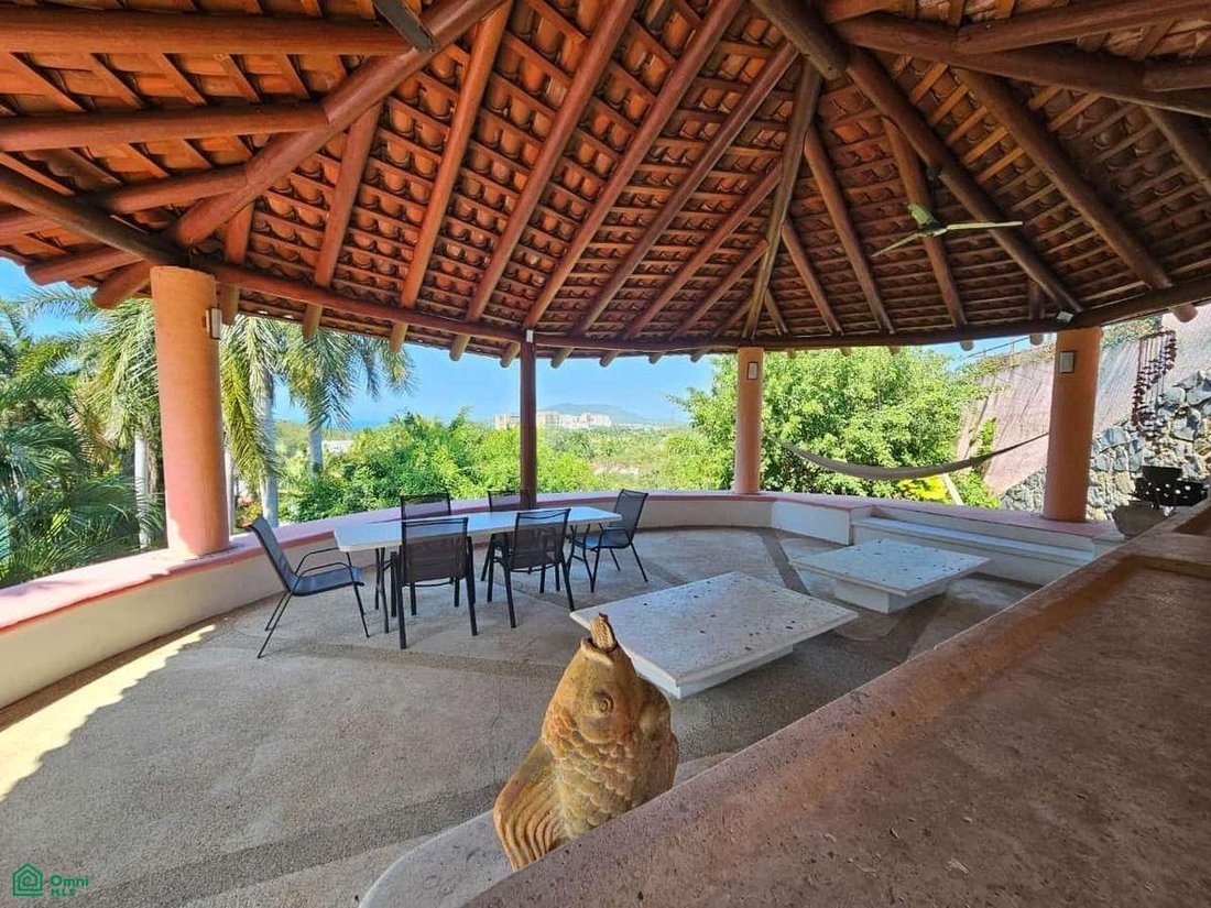 House in Ixtapa Zihuatanejo, Guerrero, Mexico 4 - 17490042