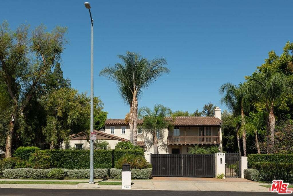 House in East Los Angeles, California, United States 2 - 18629390