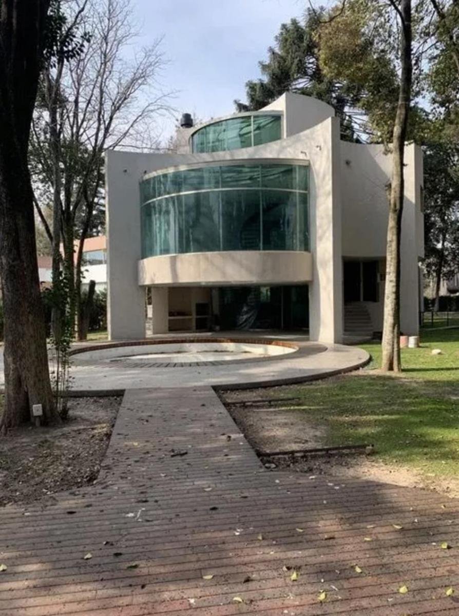 House in Villa Udaondo, Buenos Aires Province, Argentina 1 - 18627157